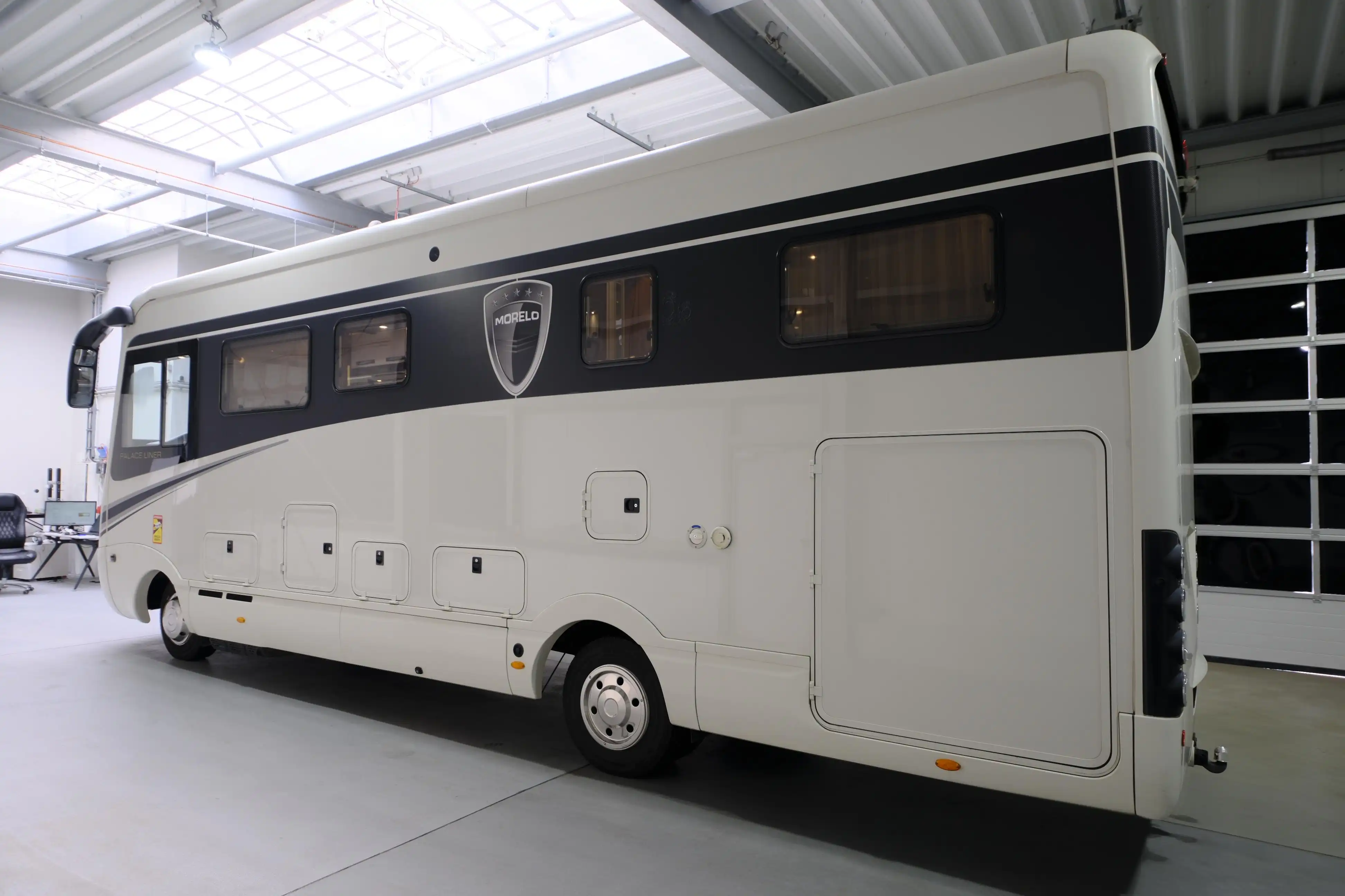 MORELO Palace LINER 88 LB
